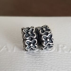 Pair of Aloha Floral Spacer Charms